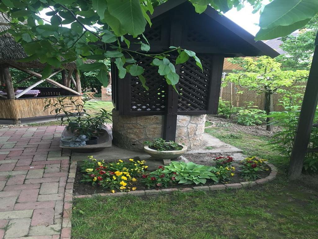 Natura Vendégház Pazmand Extérieur photo