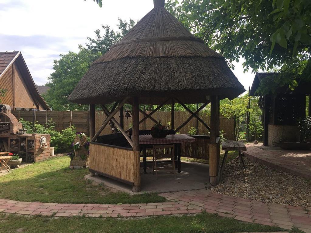Natura Vendégház Pazmand Extérieur photo
