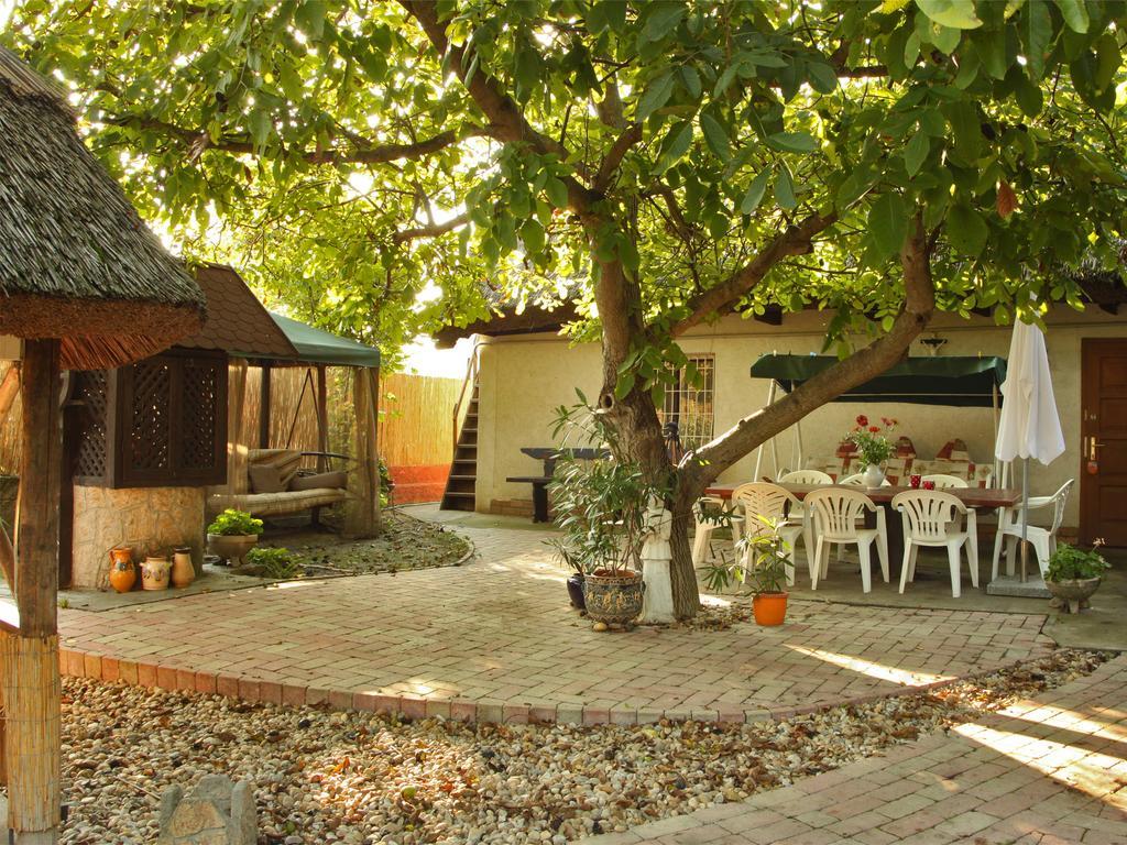 Natura Vendégház Pazmand Extérieur photo